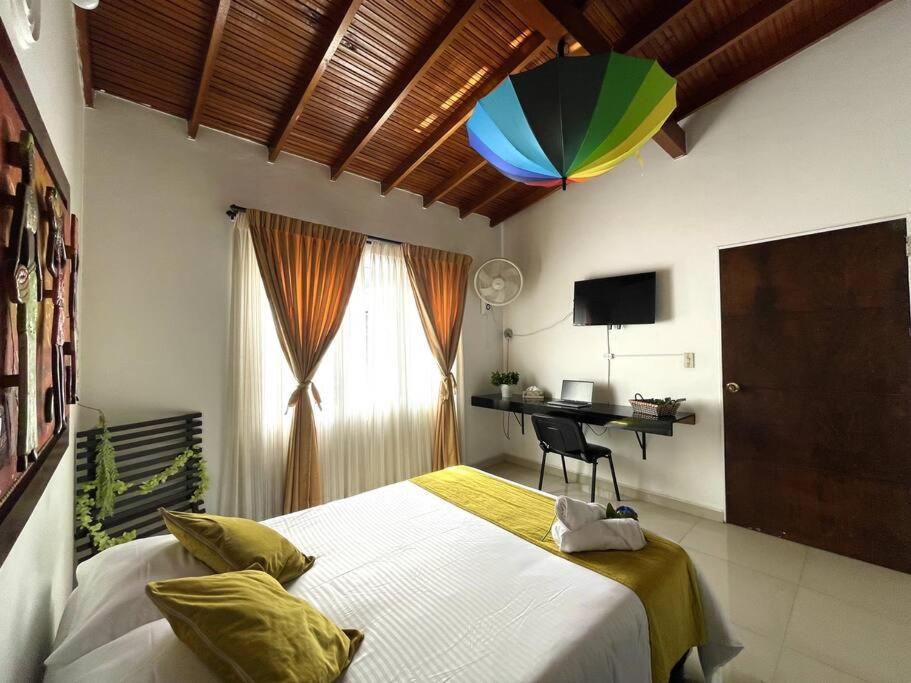 Tu Hogar En 20 Personas * Medellín
